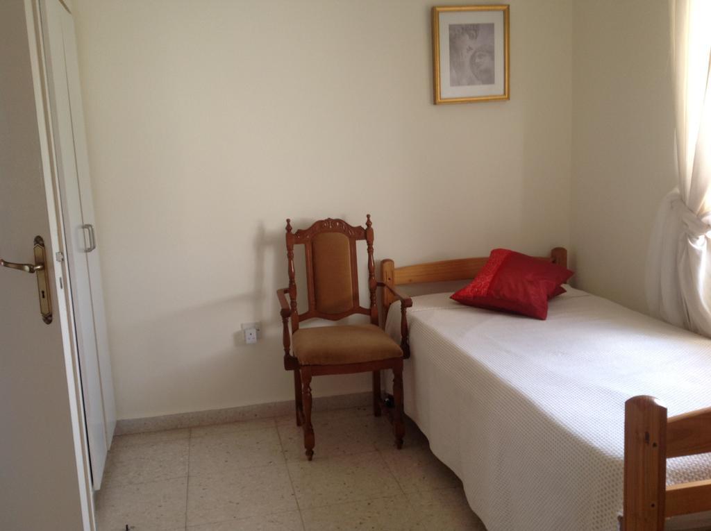 Paphos Townhouse Villa Luaran gambar