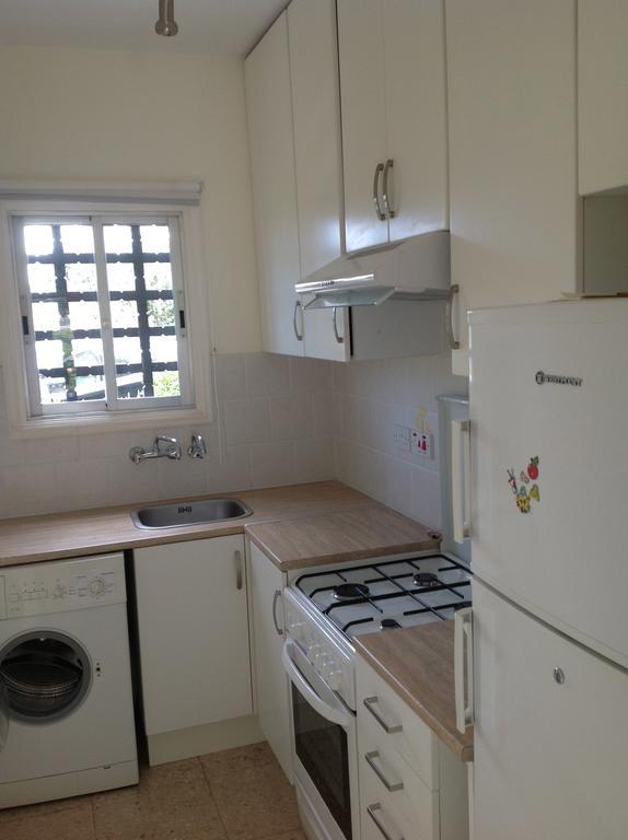 Paphos Townhouse Villa Luaran gambar